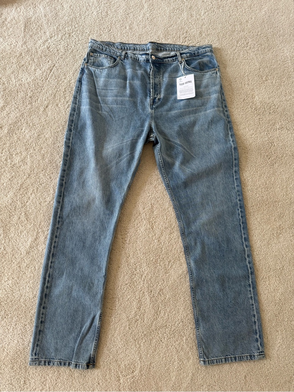 Djerf Avenue NWT Relaxed Jeans - Picture 6 of 10